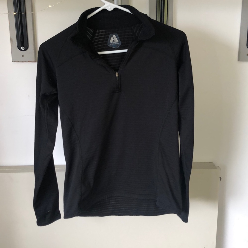 Women’s long sleeve thermal layer